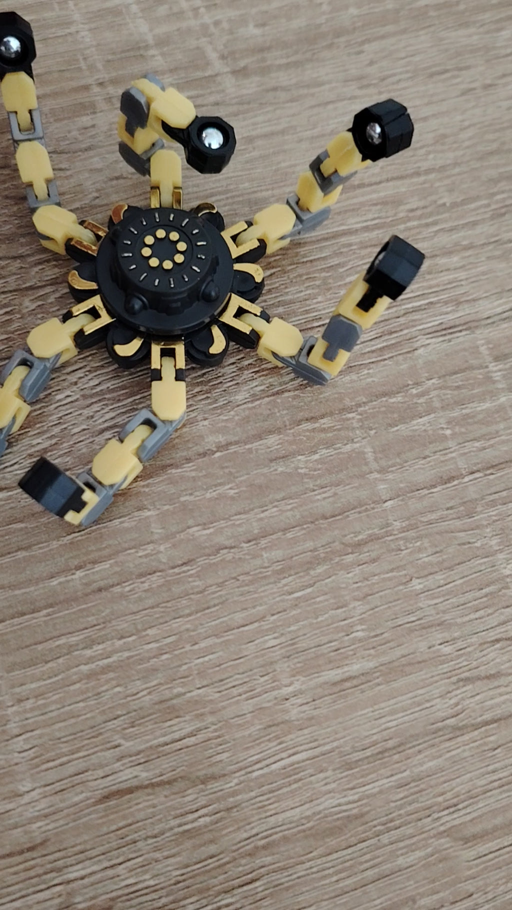 Fidget Spinner Transformable à Chaîne - Anti-Stress Articulé Multi-Formes